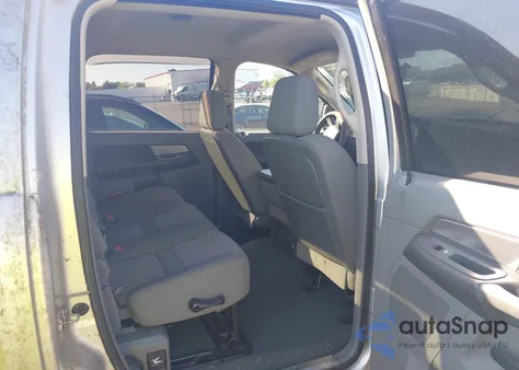 2008 Dodge Ram 1500 Sxt/Slt z USA, uszkodzony, nr VIN 3D7KS19D68G127007